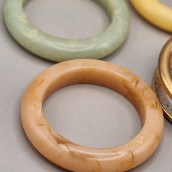 Vintage Avon Color Go Round Interchangeable Lucite Band Ring Full Set –Sz 7- 70s - Picture 10 of 16